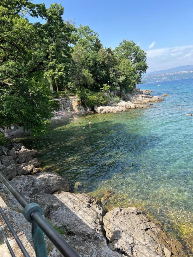 Una Lovran Buitenkant foto