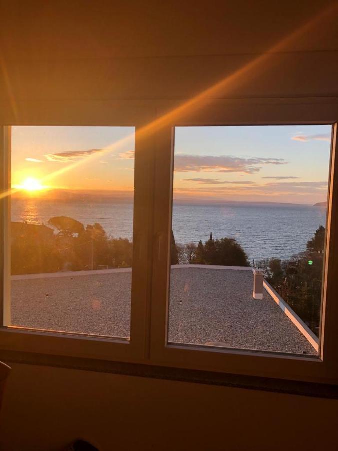 Una Lovran Buitenkant foto
